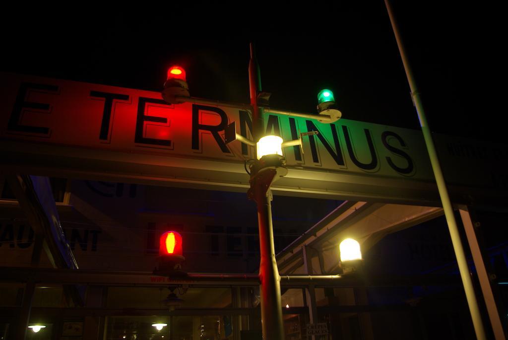 Logis Hotel Le Terminus Bourcefranc Exterior foto
